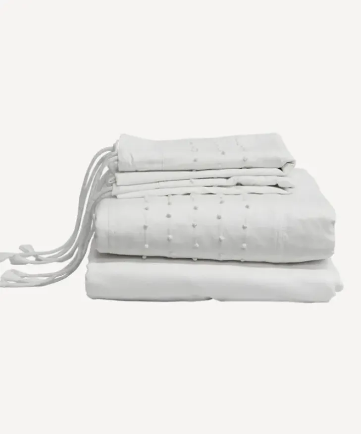 Sale Embelli Super King Flat Sheet with Dots Bed Linen