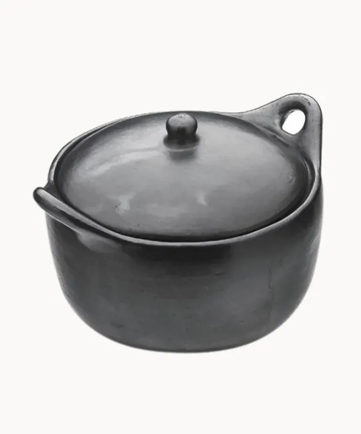 New La Chamba Round Casserole Dish (Size 3) Cookware
