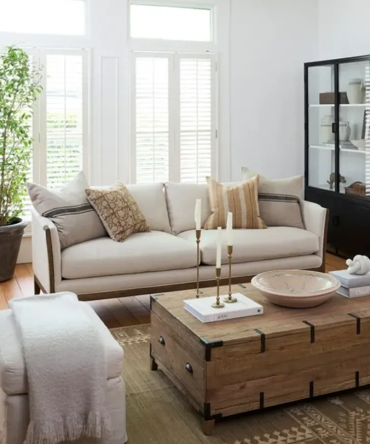 Online Liam Sofa Sofas & Daybeds