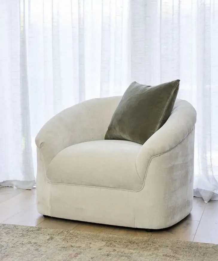 Outlet Maya Chair Sofas & Daybeds